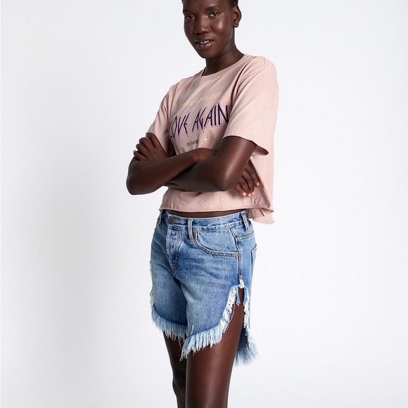 One Teaspoon Frankie’s Denim short Hollywood size 28 button fly ripped - Picture 3 of 3